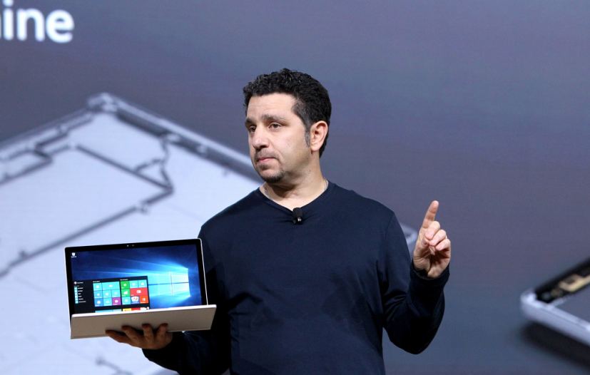 Surface Book lors de l'événement Windows 10 Devices à New York