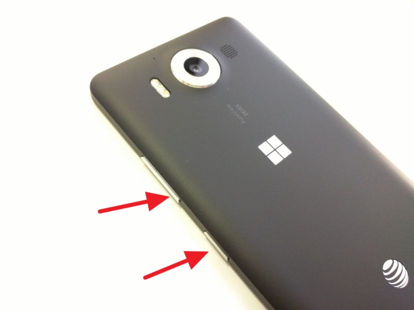 Boutons de réduction du volume et d'alimentation du Lumia 950